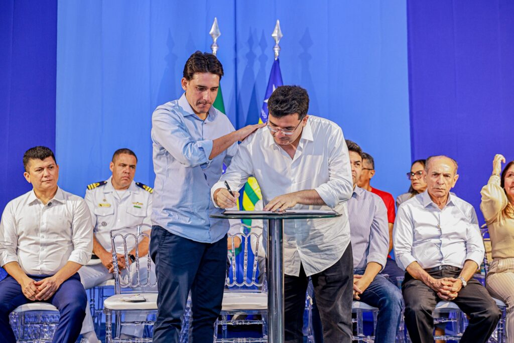 Governador Rafael Fonteles e Ministro Costa filho marcam presença no Seminário Porto Piauí e Hidrovia do Parnaíba