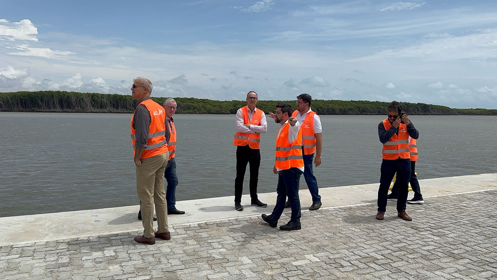 Representantes do agro piauiense e da engenharia portuária visitam o Porto Piauí