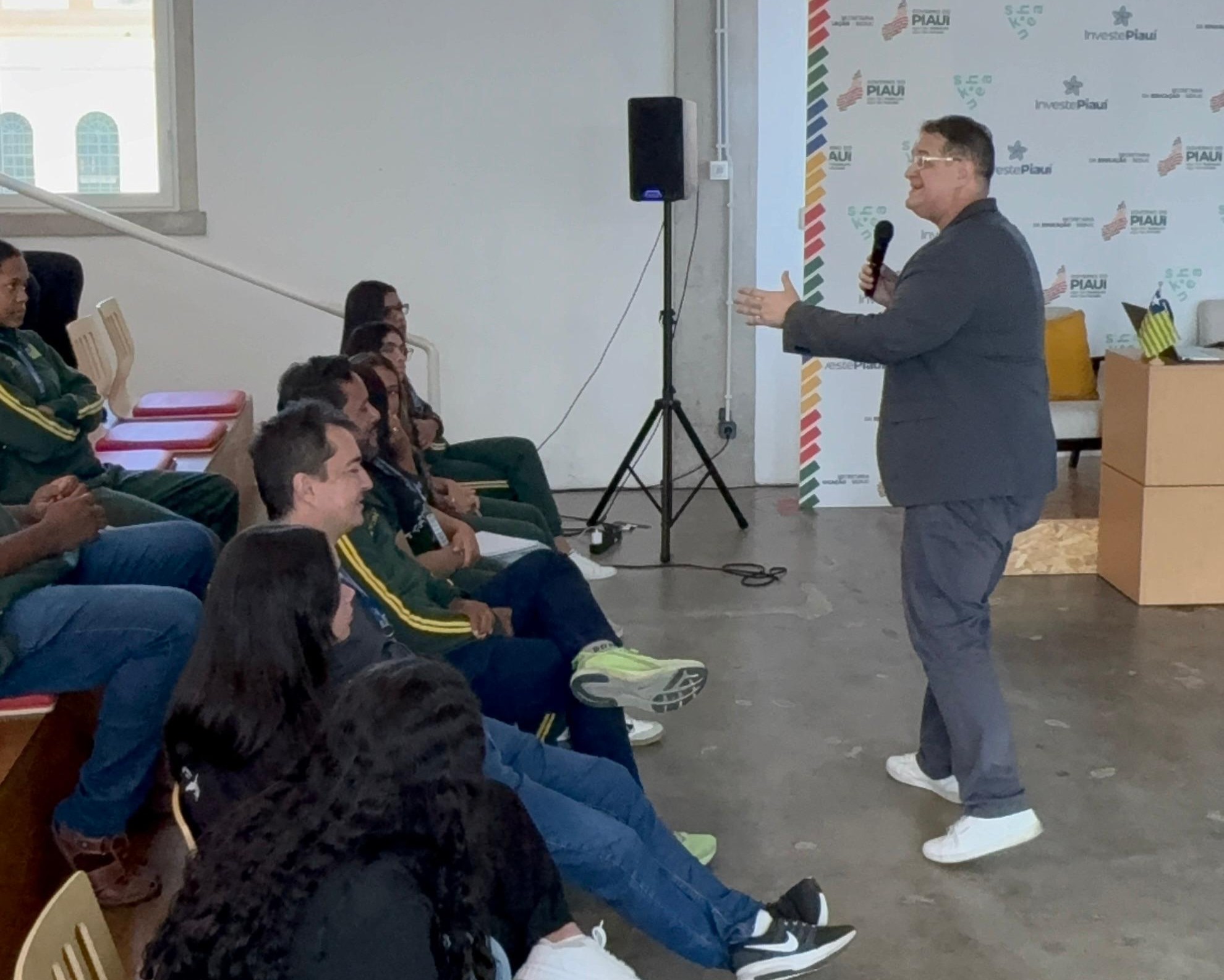 PI promove palestra para alunos do Seduckathon em Lisboa sobre oportunidades de estudos em Portugal