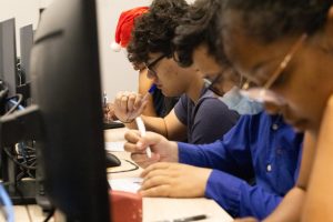 PIT abre inscrições para novas turmas de cursos superiores de Inteligência Artificial e amplia público atendido