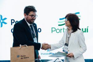 Porto Piauí assina memorando de entendimento com o Porto de Aveiro, de Portugal